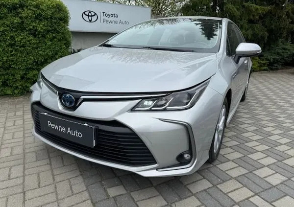 samochody osobowe Toyota Corolla cena 82800 przebieg: 80700, rok produkcji 2020 z Ciechanowiec